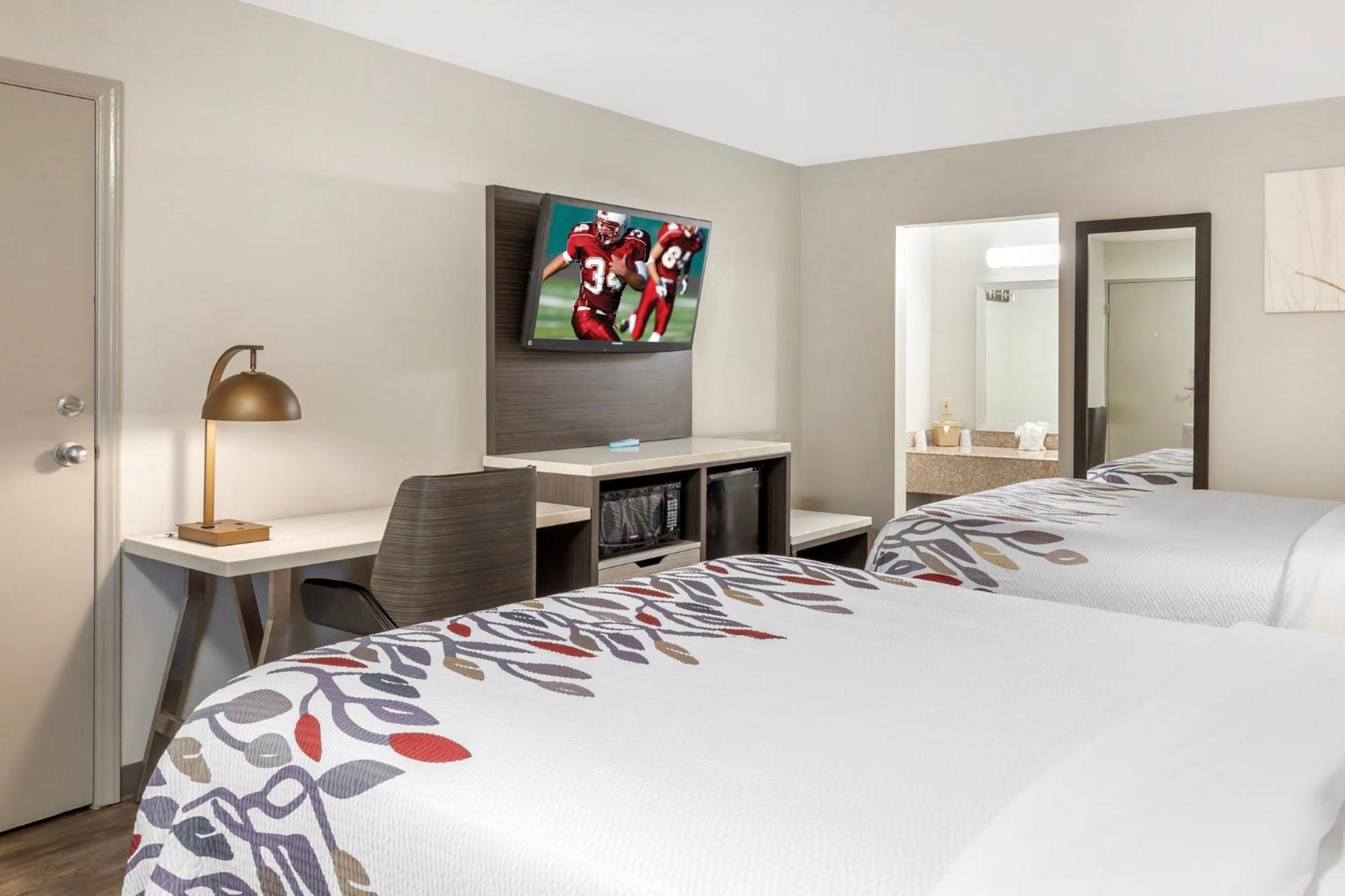 Red Roof Inn Дън Екстериор снимка