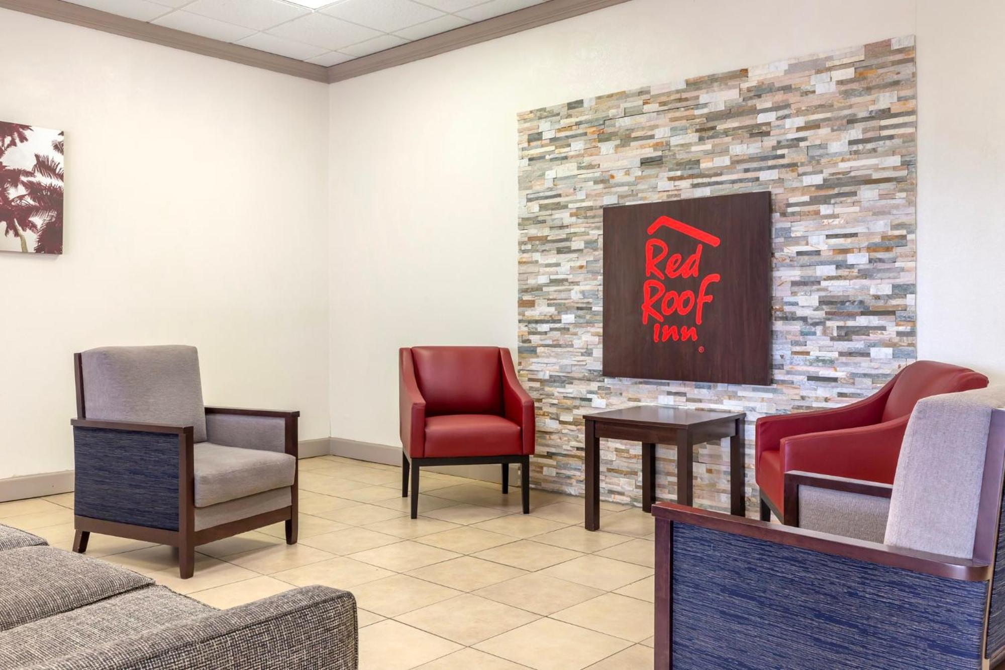 Red Roof Inn Дън Екстериор снимка